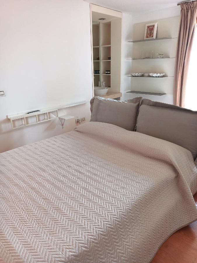 Attico San Domenico Apartment Трапани Екстериор снимка